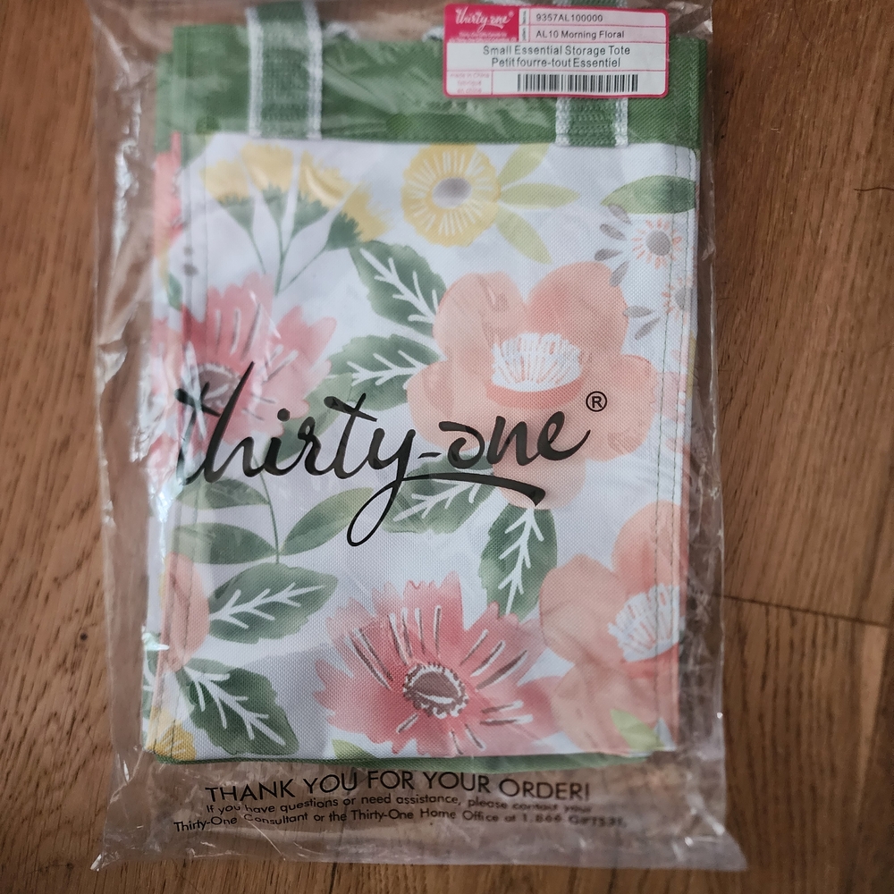 Thirty-One Floral Tote with Pink and Green Accents